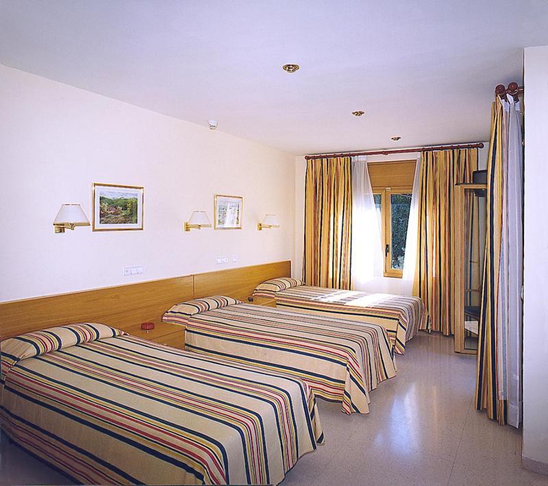 Hostal Mallorquines Риударенас Экстерьер фото